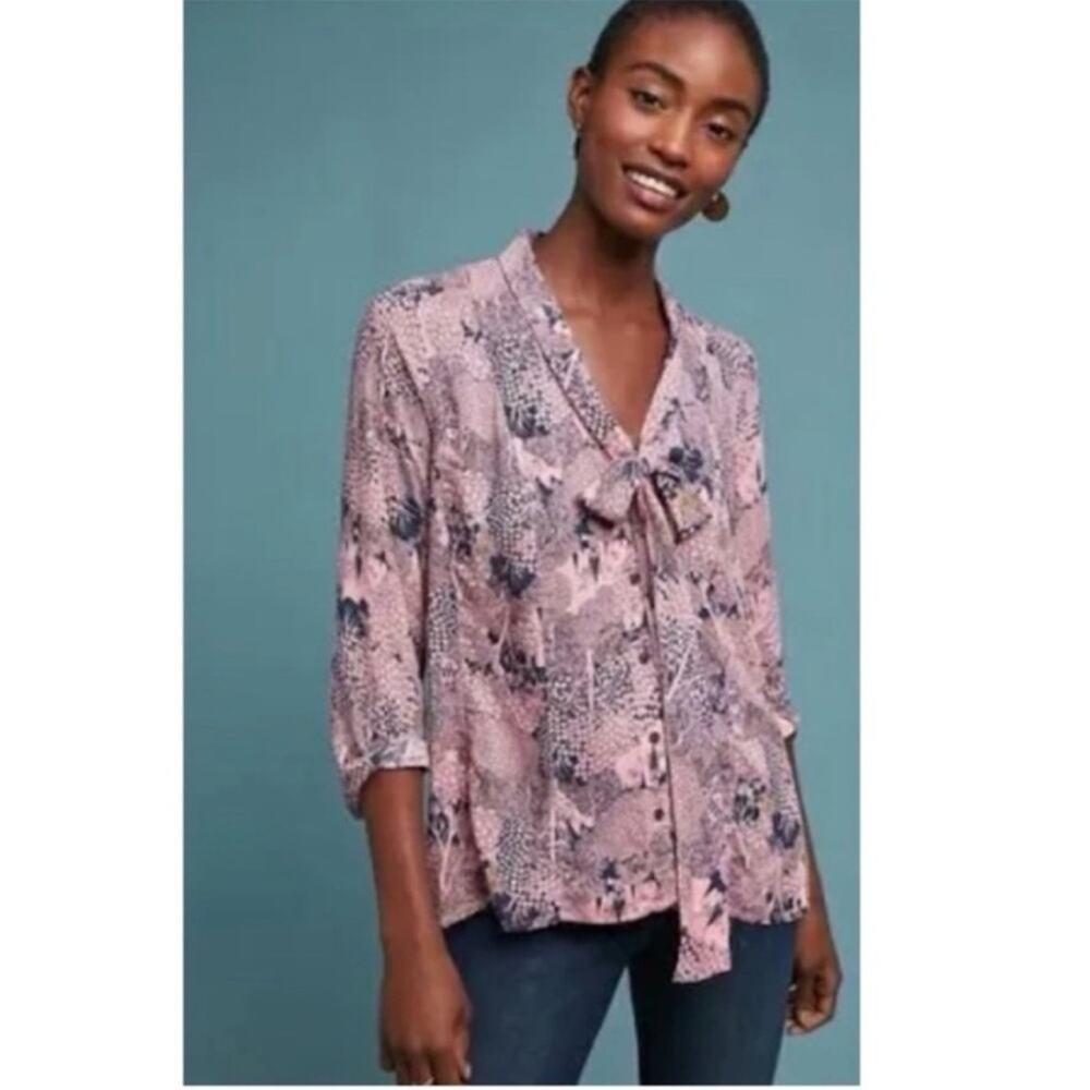 Anthropologie Colloquial Neck Tie Blouse pink woodland castle forest print sz‎ 4